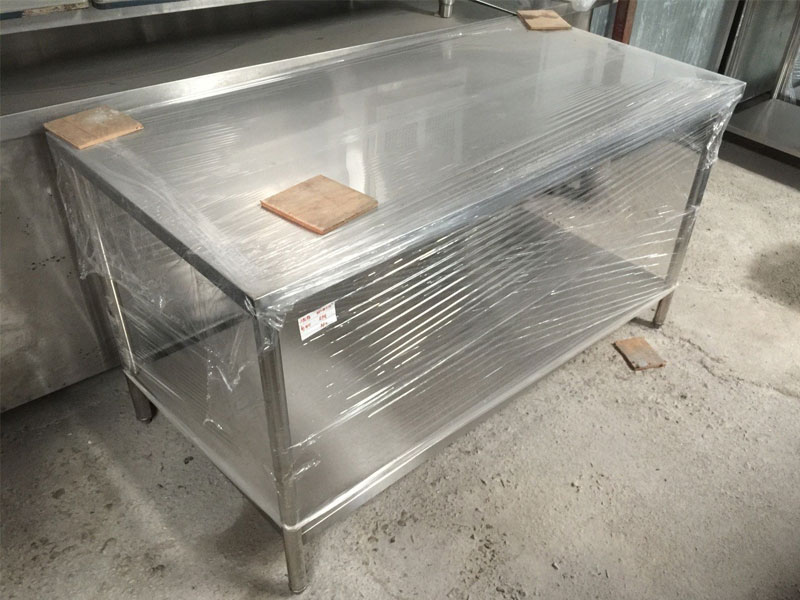 Stainless-Steel-Table-02
